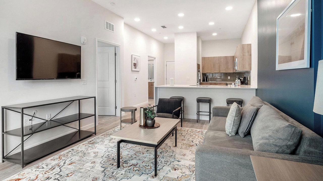 Photo of Livingroom in Florida Center