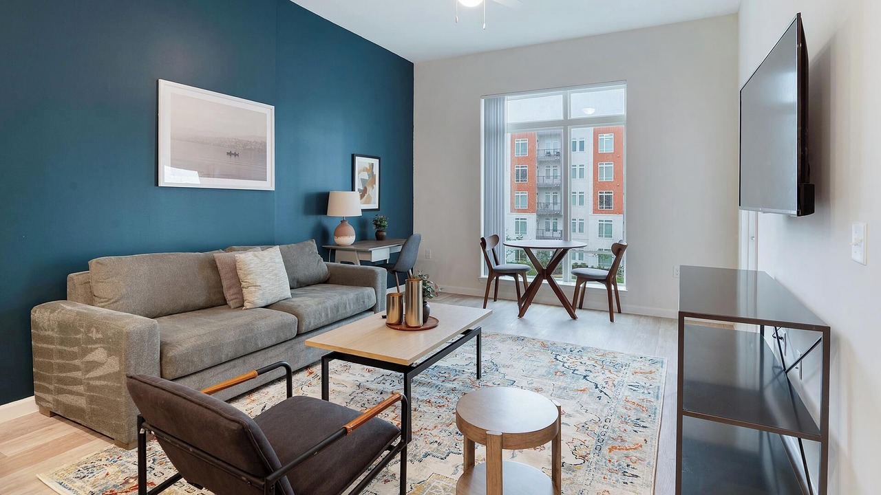 Photo of Livingroom in Florida Center