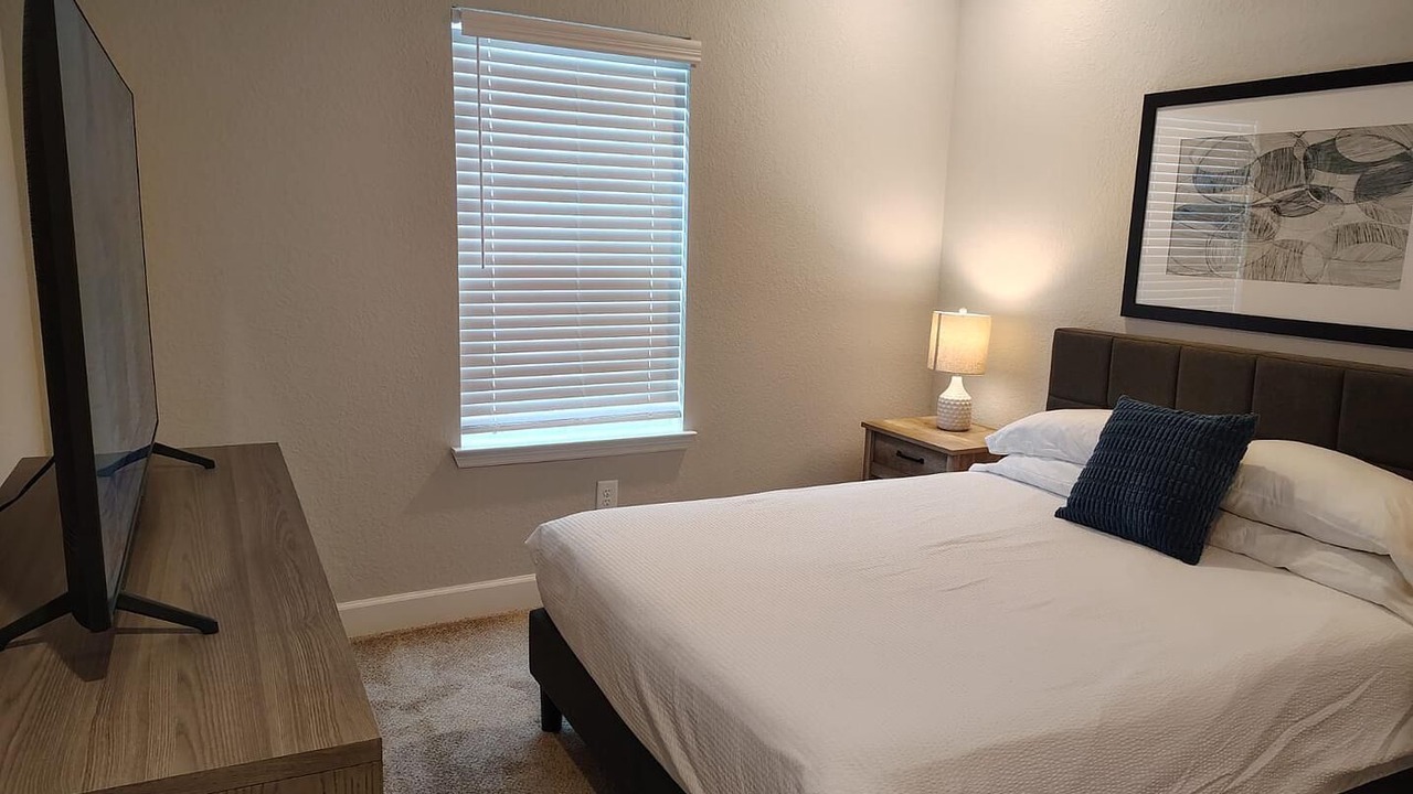Photo of Bedroom in Newberry