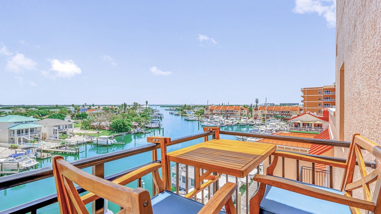 Photo of Patio Balcony in Madeira Beach