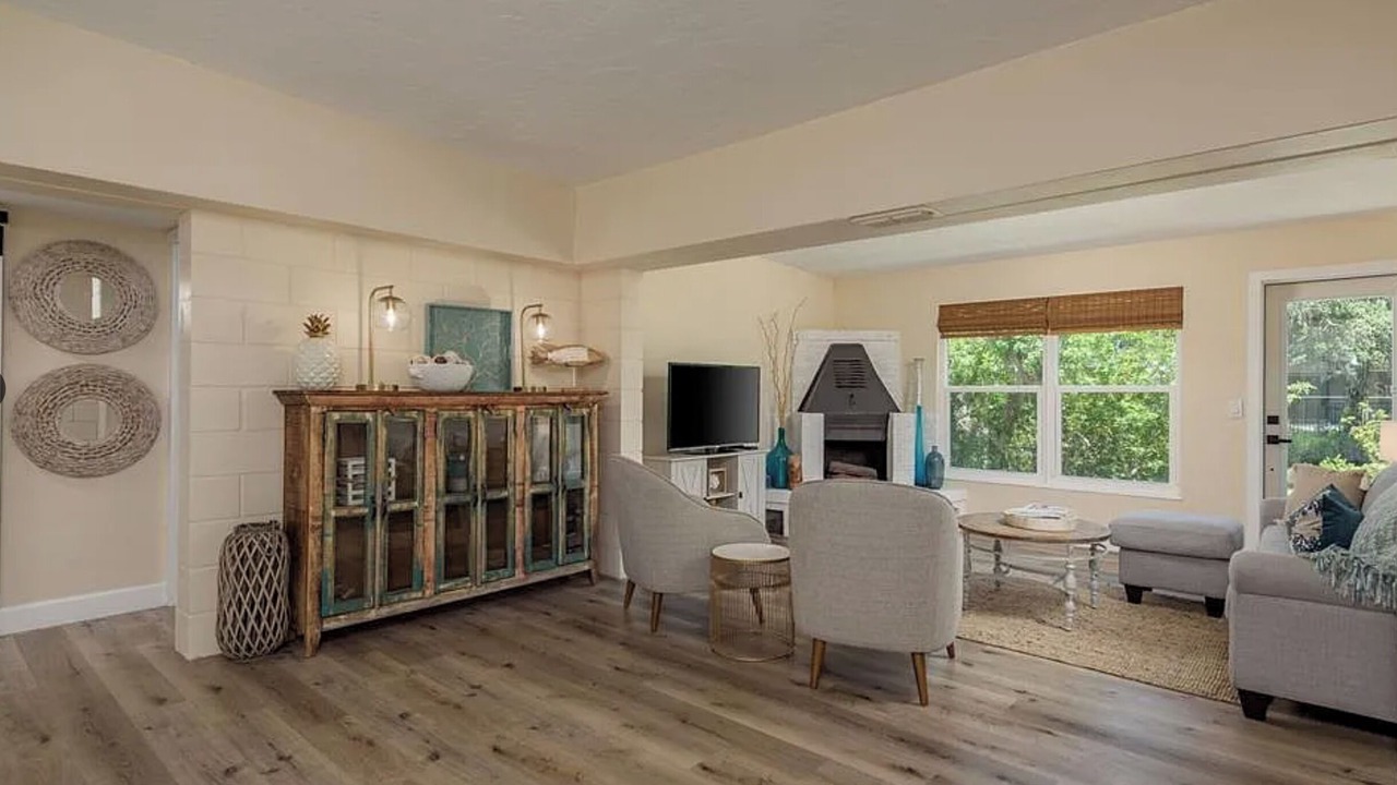 Photo of Livingroom in Marthas Vineyard