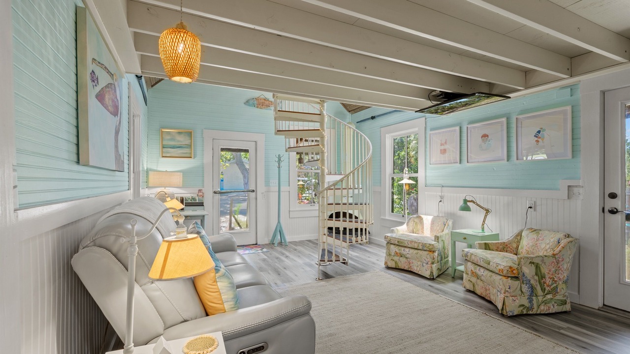 Photo of Livingroom in Cedar Key