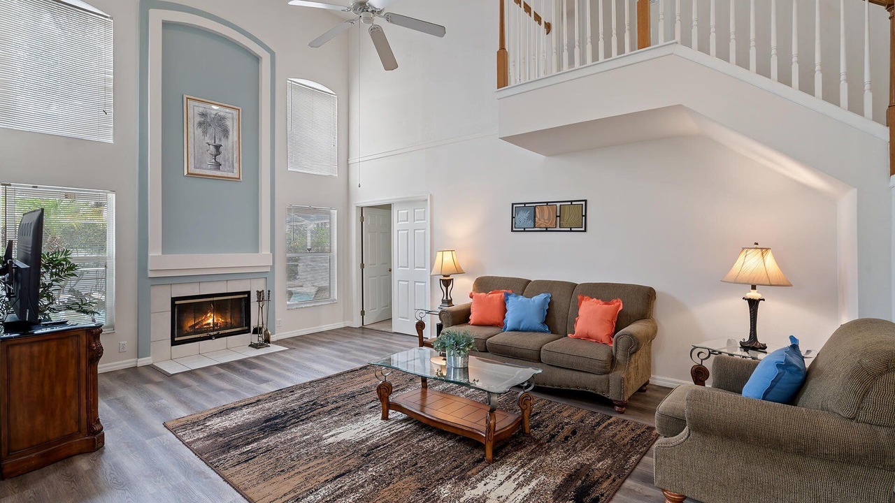 Photo of Livingroom in Highlands Reserve