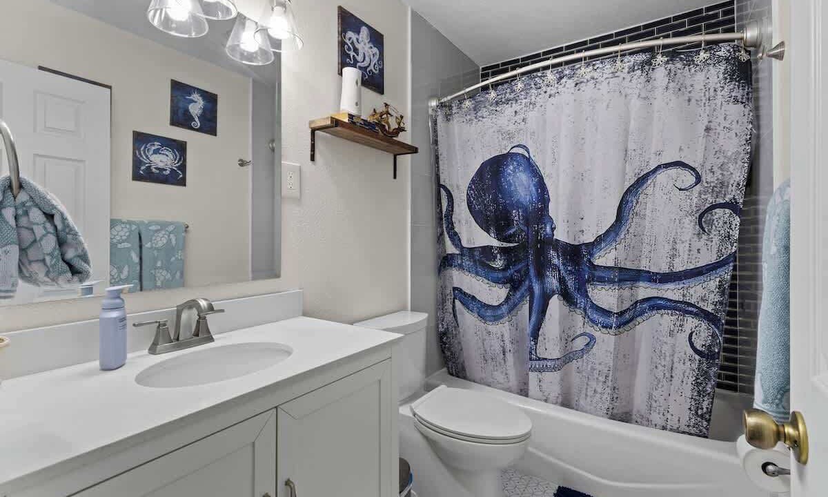 Photo of Bathroom in Duckpond