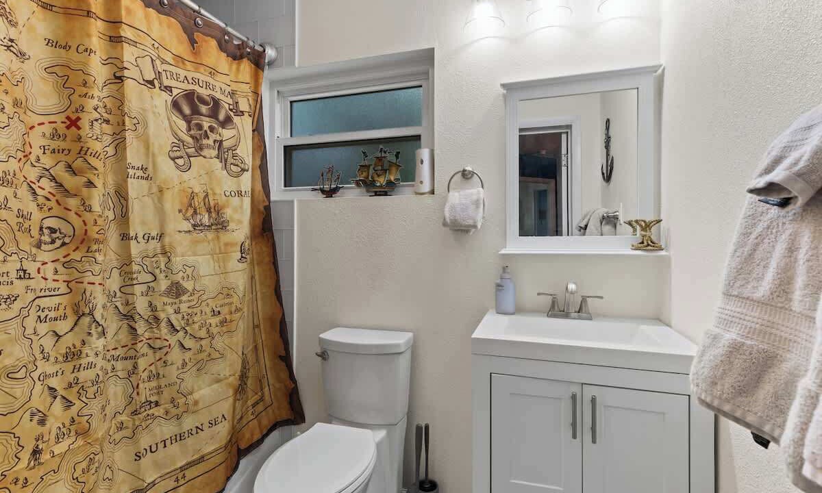 Photo of Bathroom in Duckpond