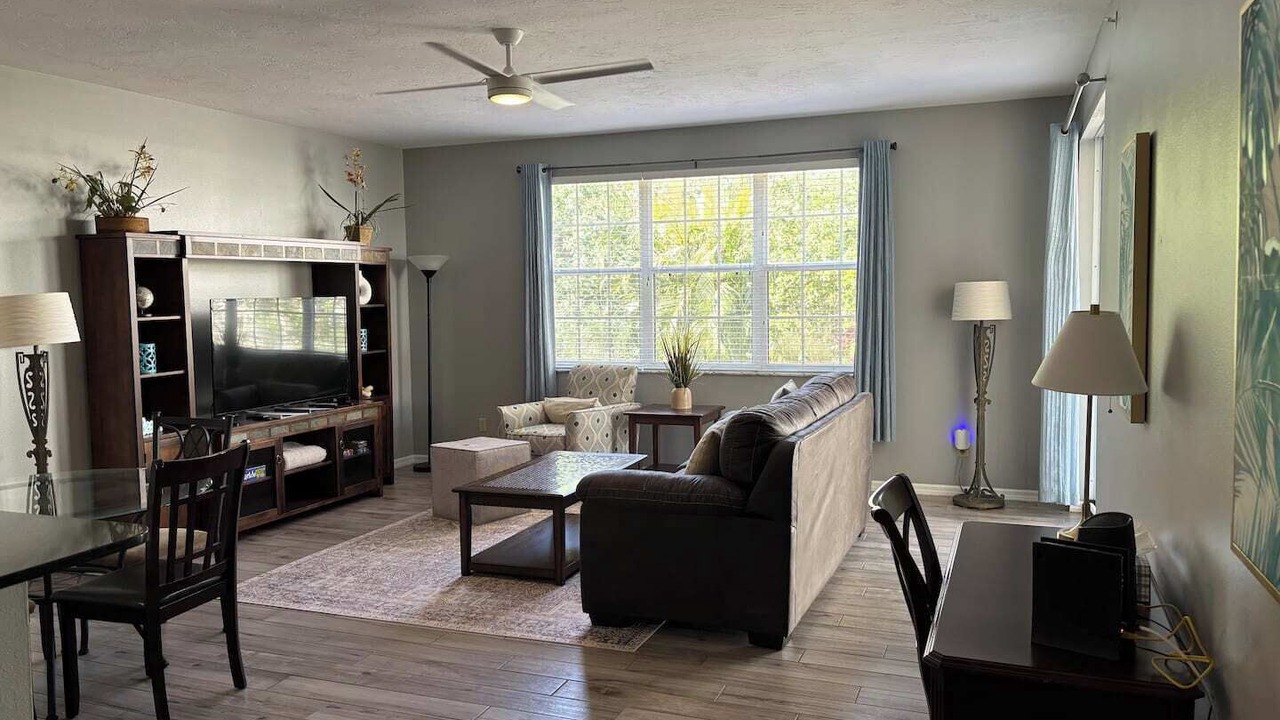 Photo of Livingroom in Trailer Estates