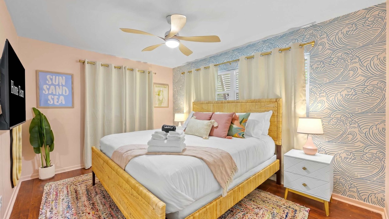 Photo of Bedroom in Madeira Beach