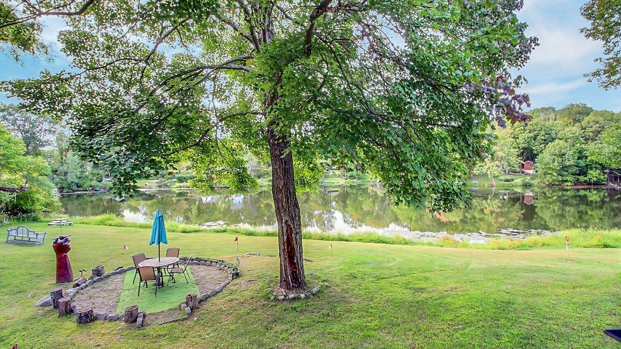 Photo of Outdoor in Newton