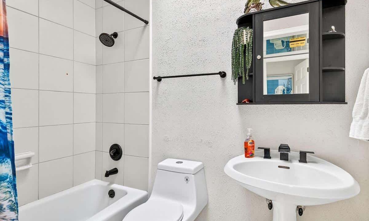 Photo of Bathroom in Redington Beach