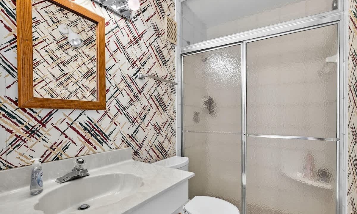 Photo of Bathroom in Redington Beach