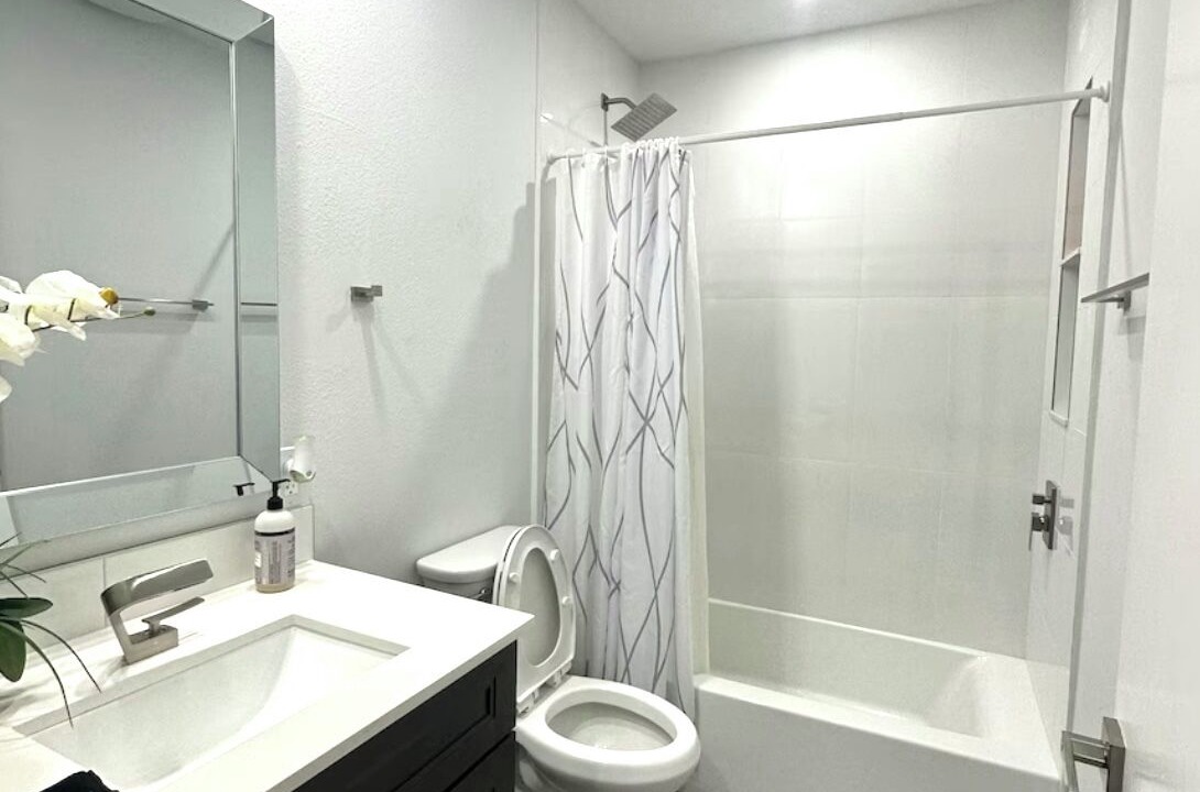 Photo of Bathroom in Howey-in-the-Hills