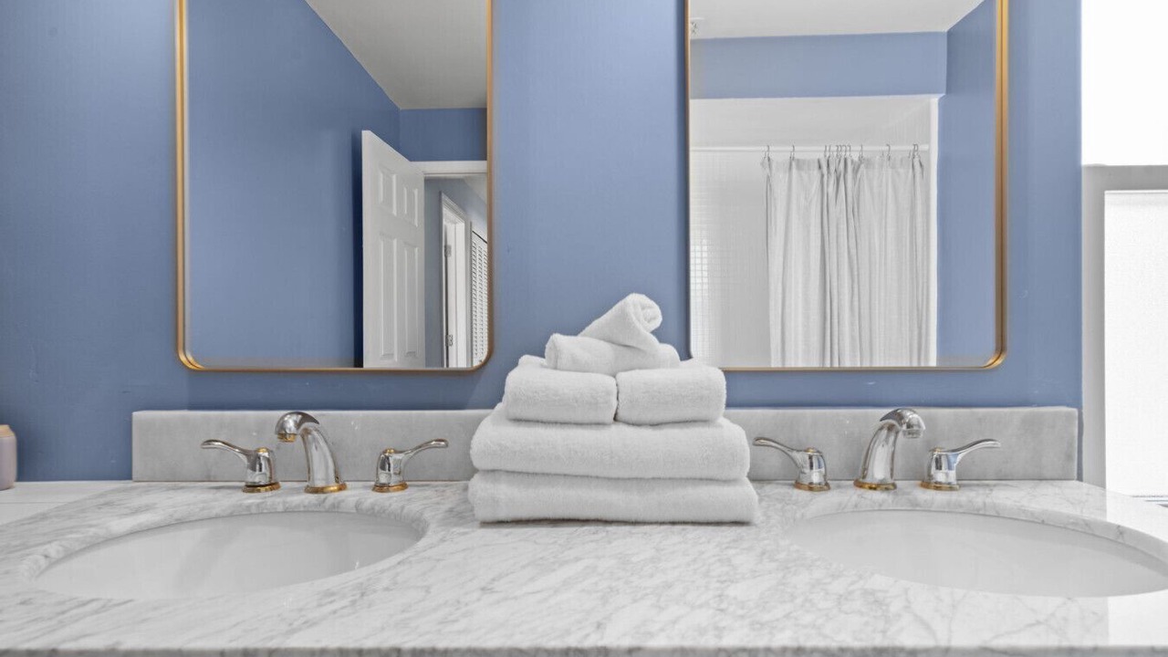 Photo of Bathroom in Bay Crest Park
