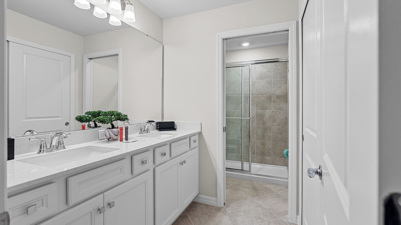 Photo of Bathroom in Four Corners