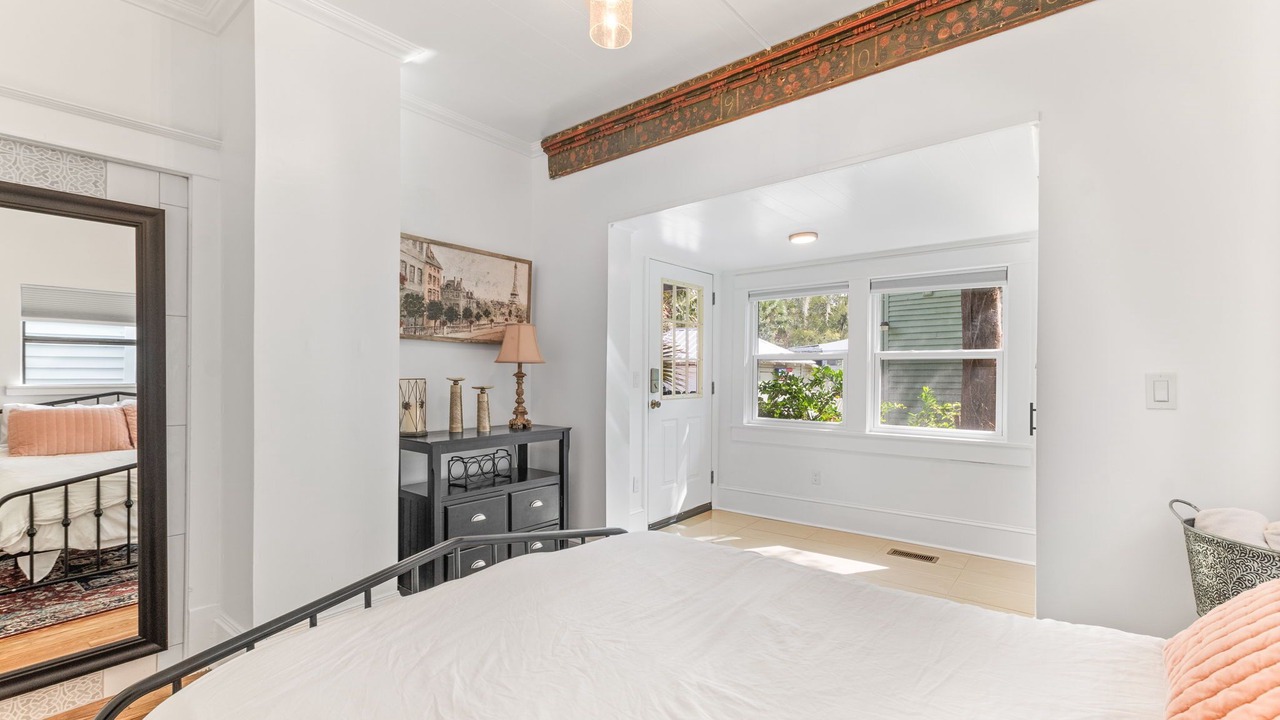 Photo of Bedroom in Downtown Historic District