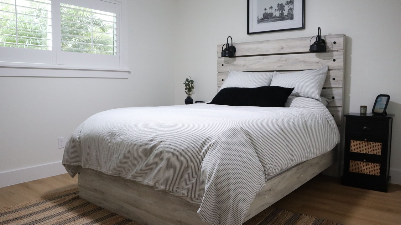 Photo of Bedroom in Jacksonville Beach