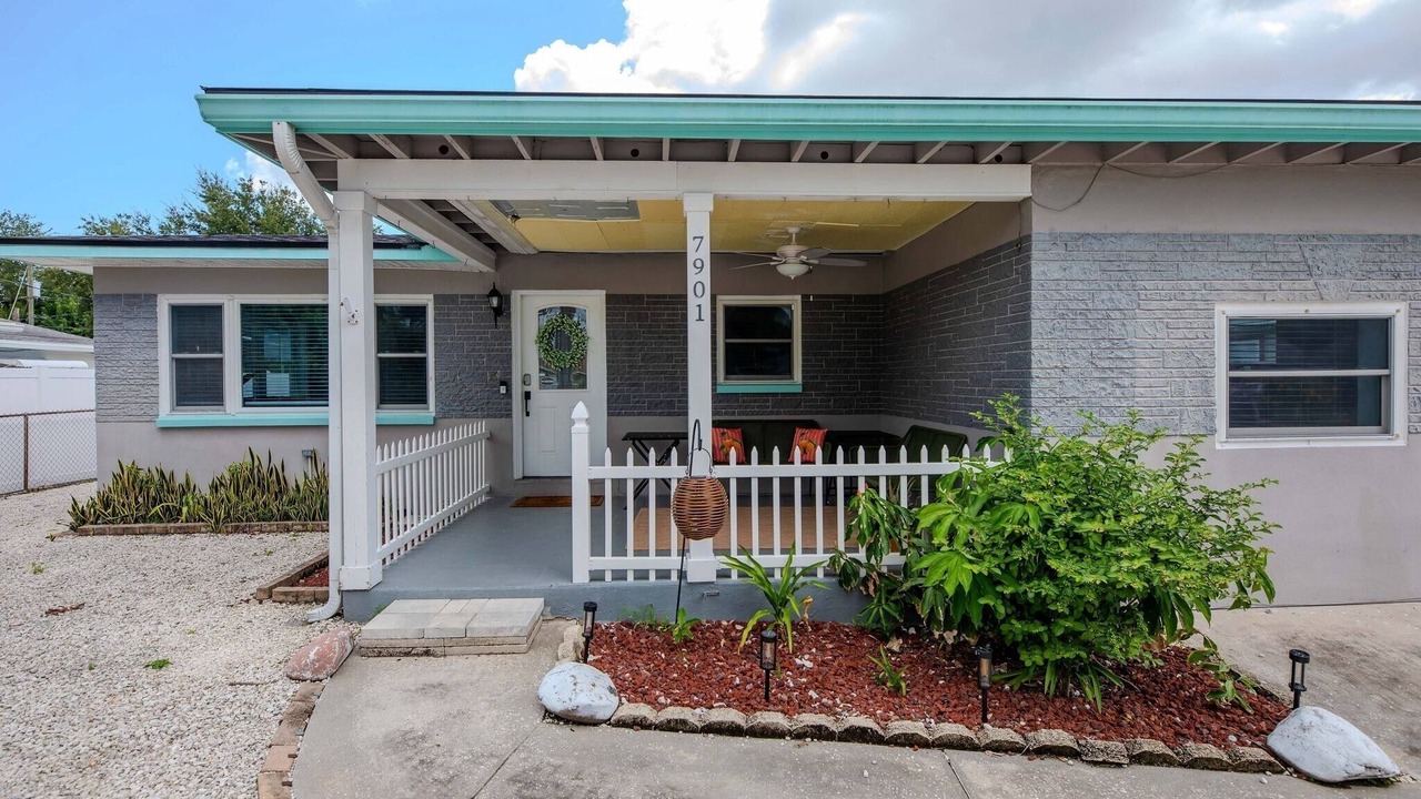 Photo of Patio Balcony in Pinellas Park