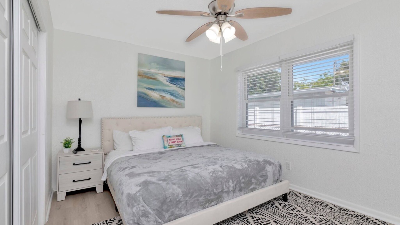 Photo of Bedroom in Pinellas Park