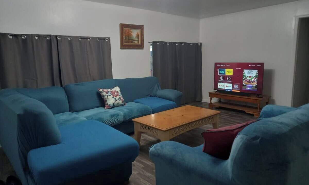 Photo of Livingroom in Fellowship