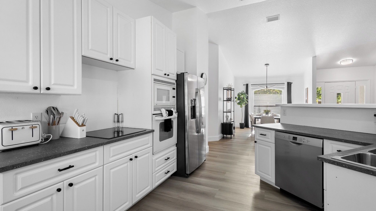 Photo of Kitchen in Gulf Gate Estates