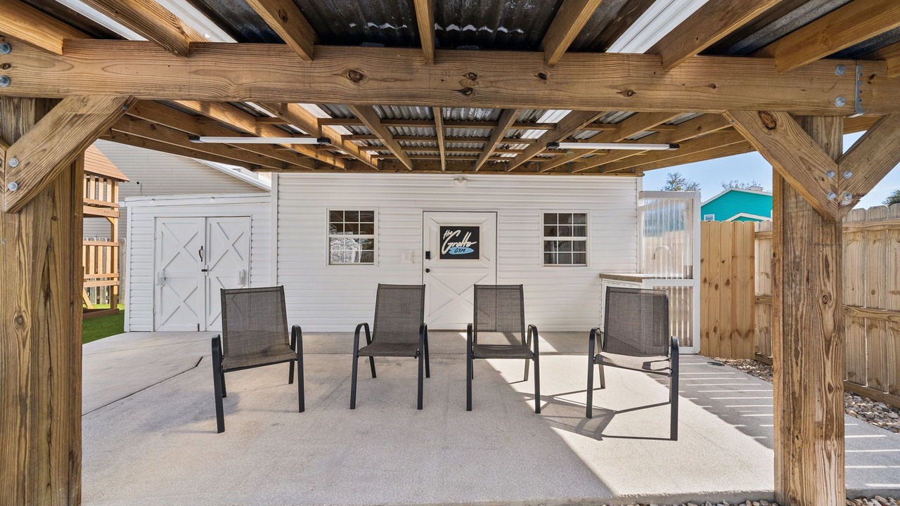 Photo of Patio Balcony in Thomas Drive