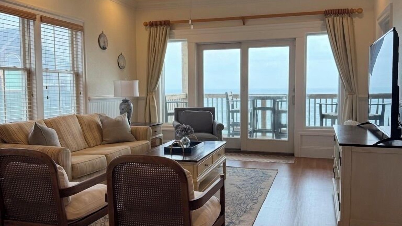 Photo of Livingroom in Rodanthe