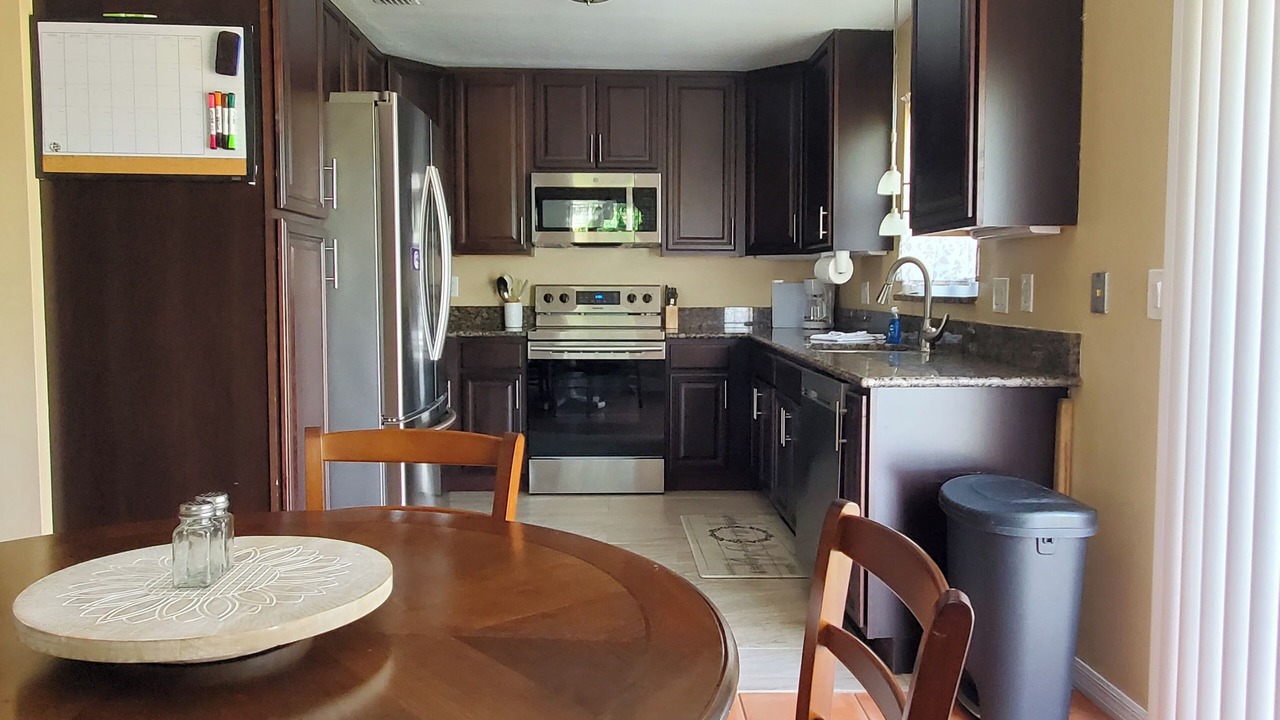 Photo of Kitchen in Edgewater Landings