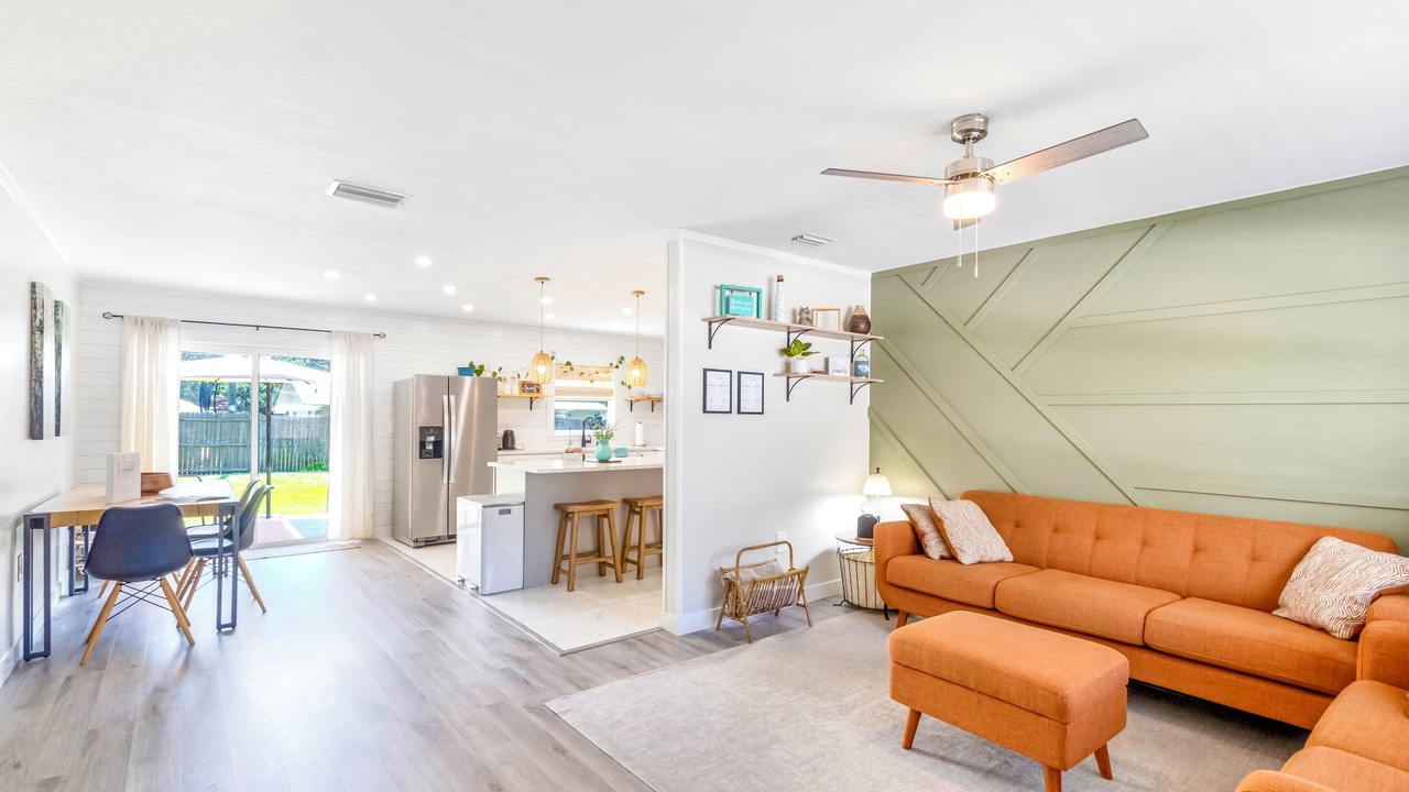 Photo of Livingroom in Clearwater