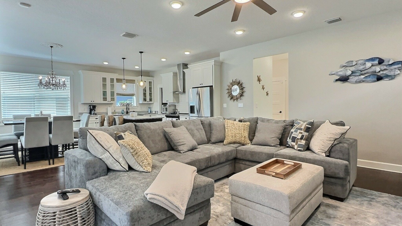 Photo of Livingroom in Port Tampa City
