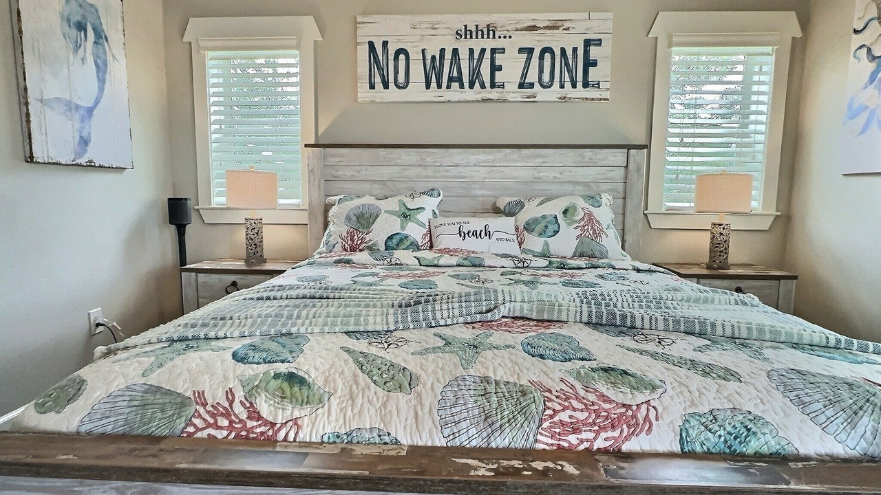 Photo of Bedroom in Port Tampa City