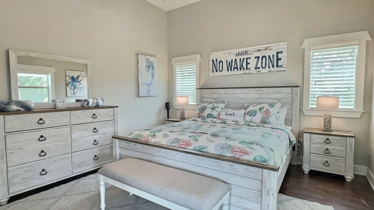 Photo of Bedroom in Port Tampa City