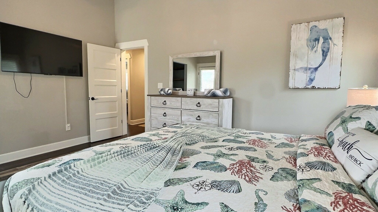 Photo of Bedroom in Port Tampa City