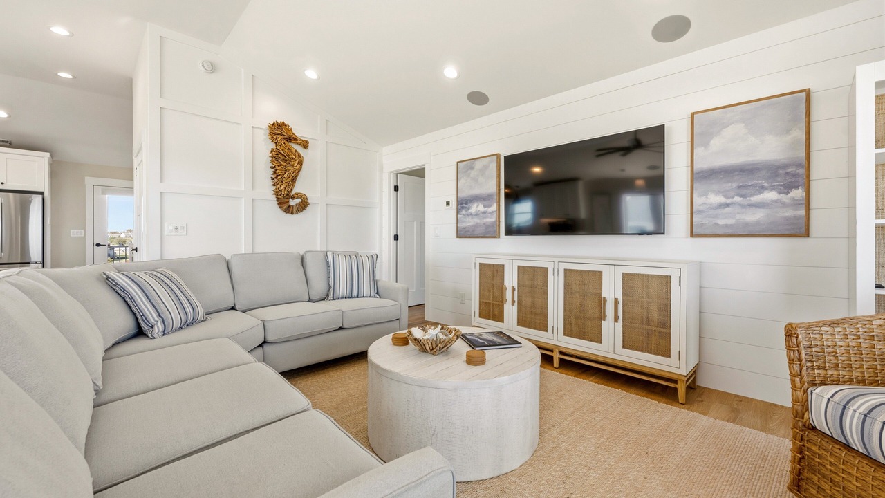 Photo of Livingroom in Kitty Hawk