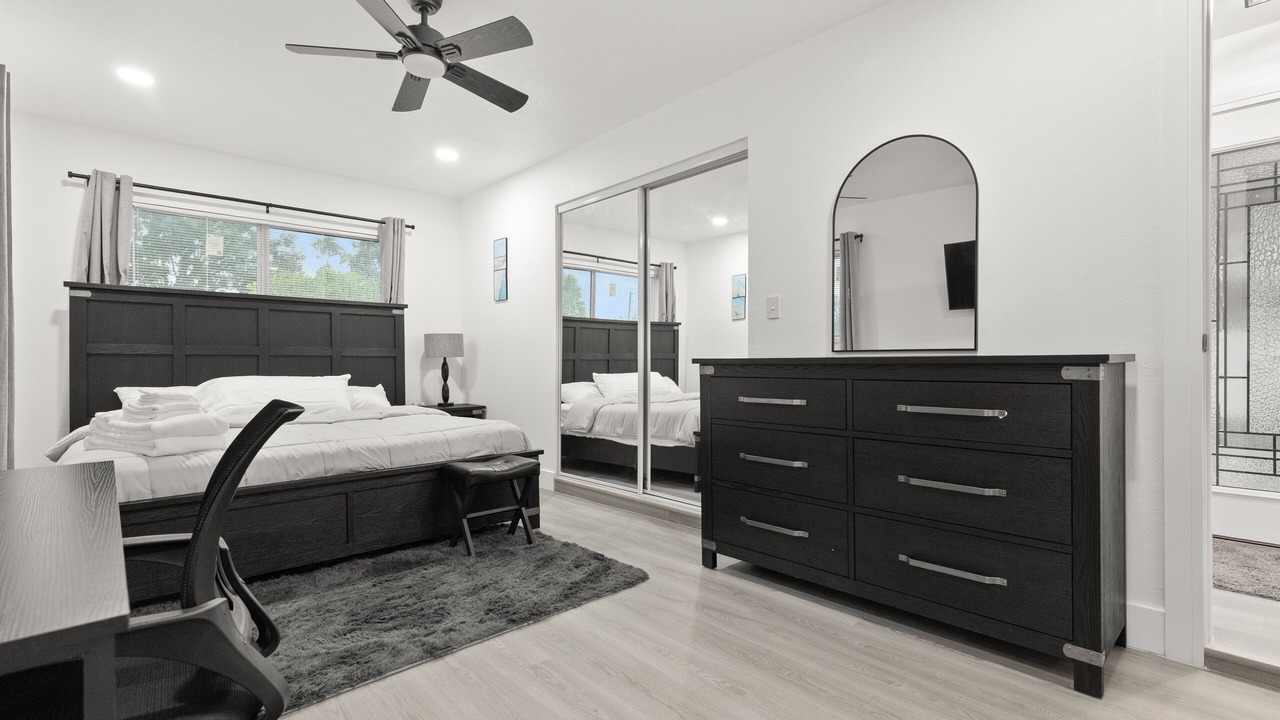Photo of Bedroom in Anona