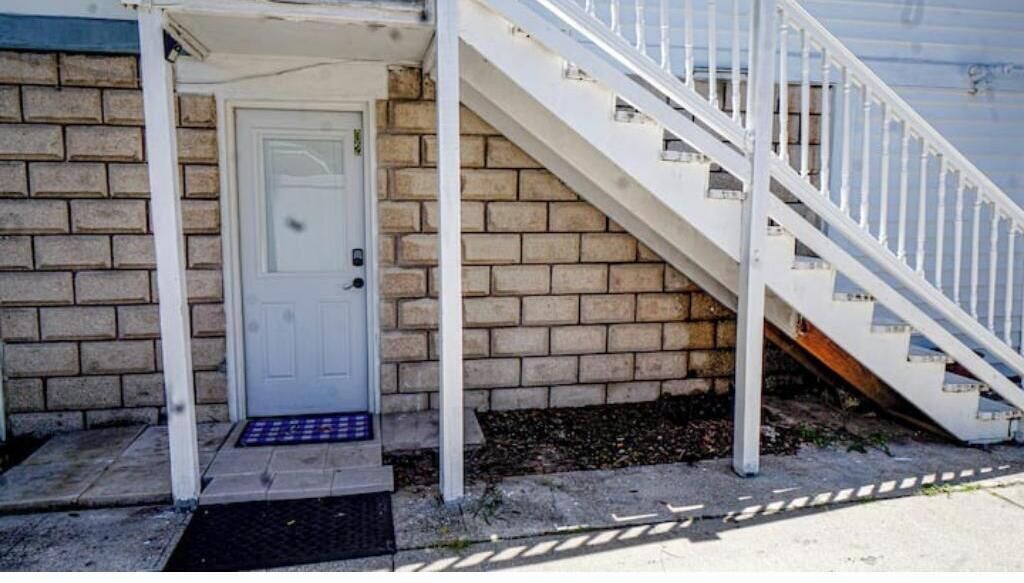 Photo of Outdoor in Crescent Heights