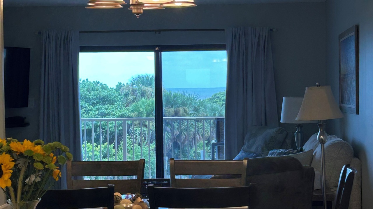 Photo of Livingroom in Port Canaveral