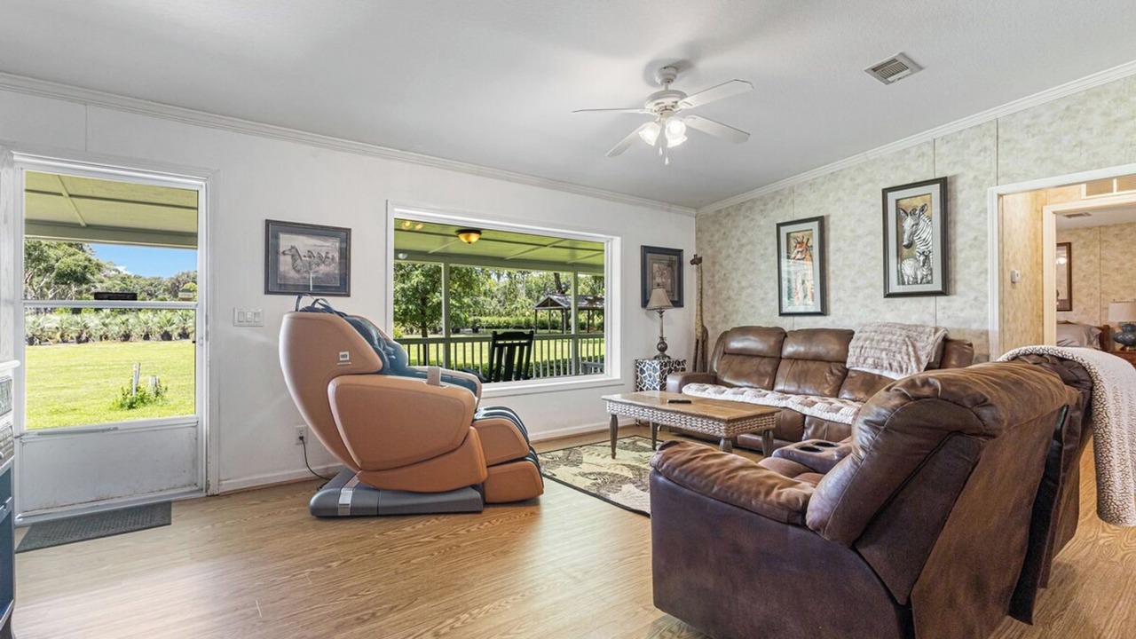 Photo of Livingroom in Pierson