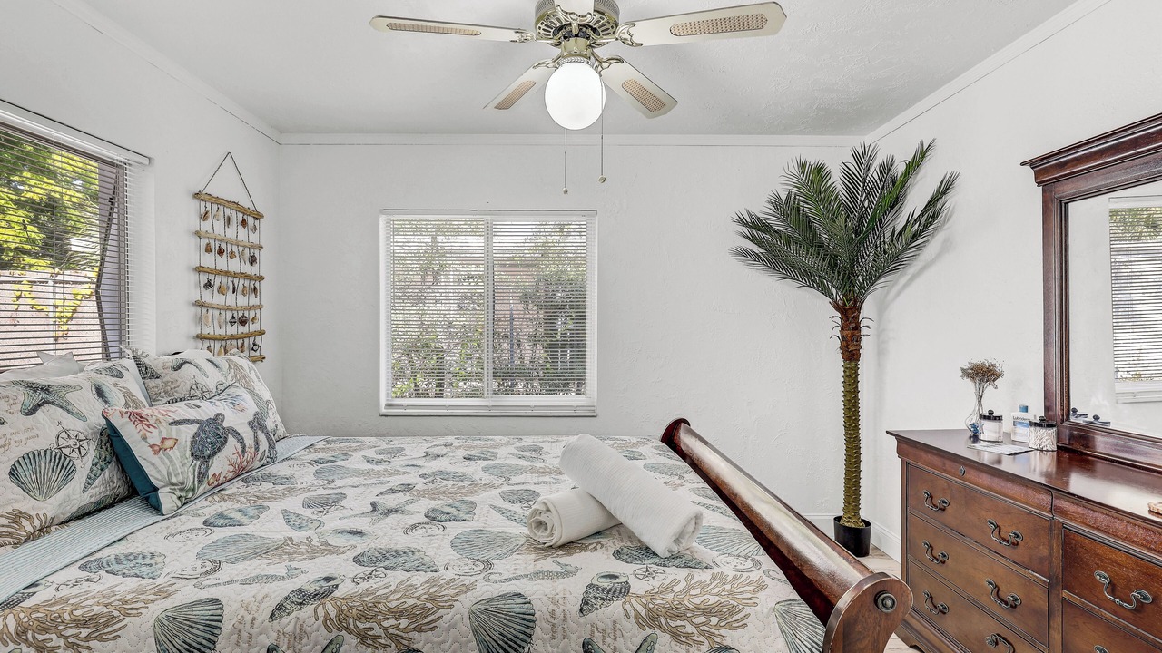 Photo of Bedroom in South Pinellas Community Council