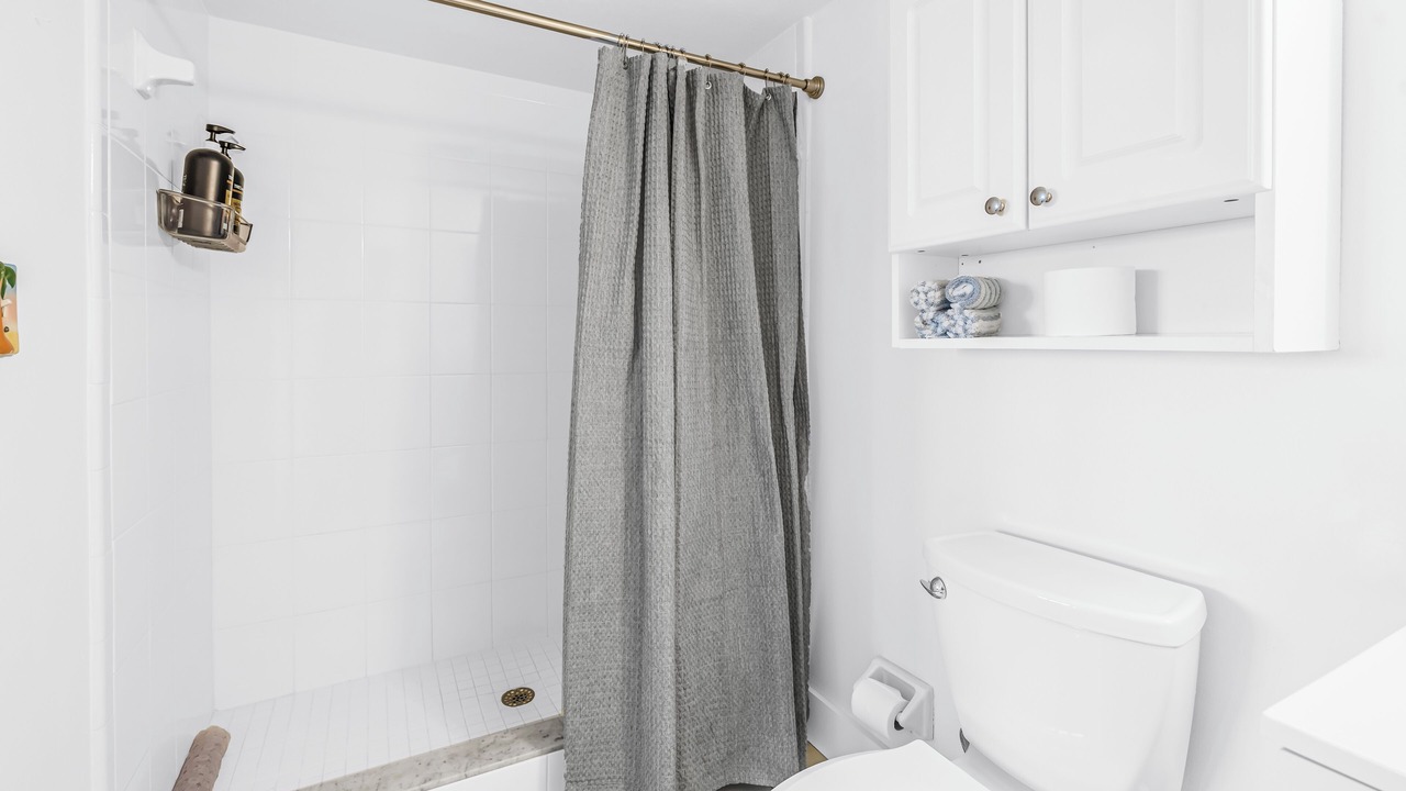 Photo of Bathroom in Sunset Beach