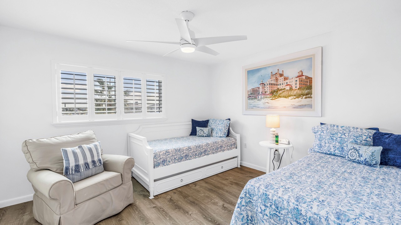 Photo of Bedroom in Sunset Beach
