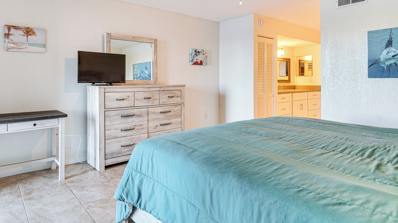 Photo of Bedroom in Cocoa Isles
