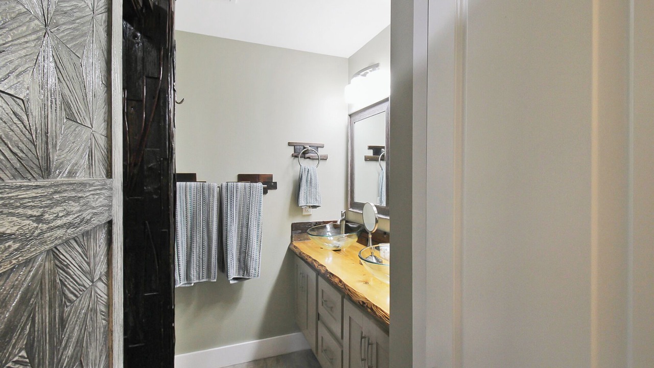 Photo of Bathroom in Trailer Estates