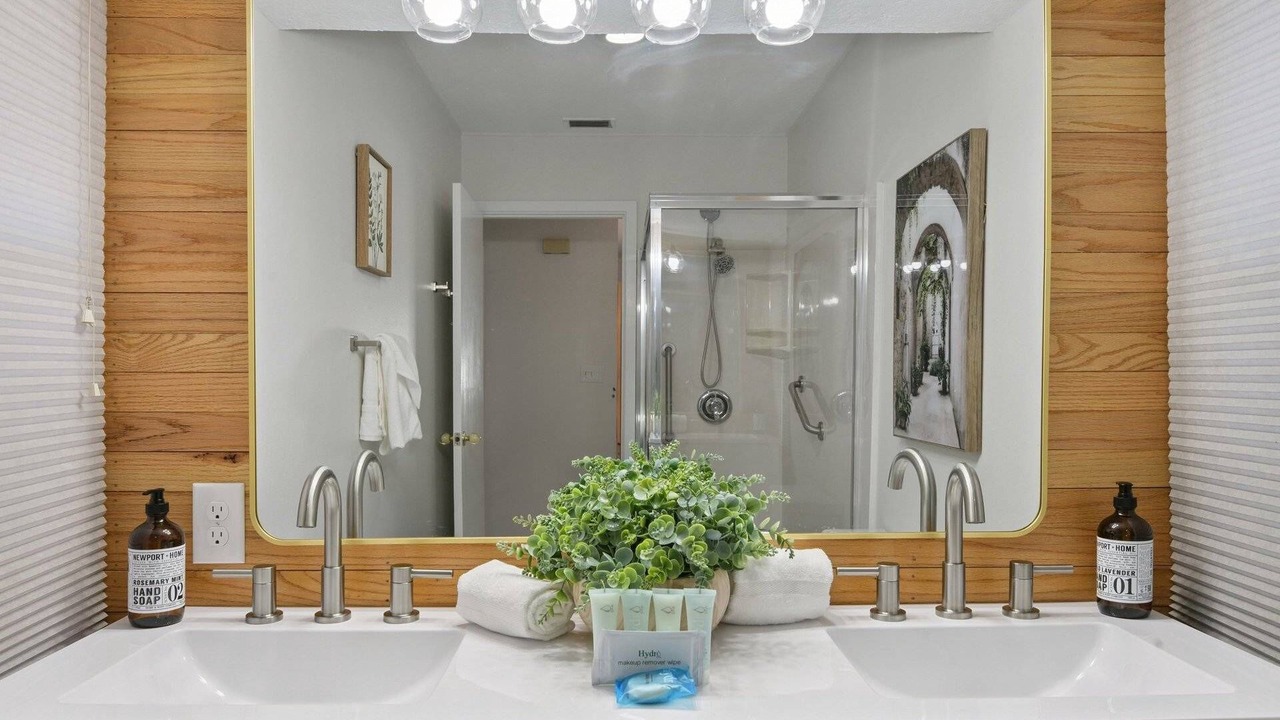 Photo of Bathroom in Whitfield