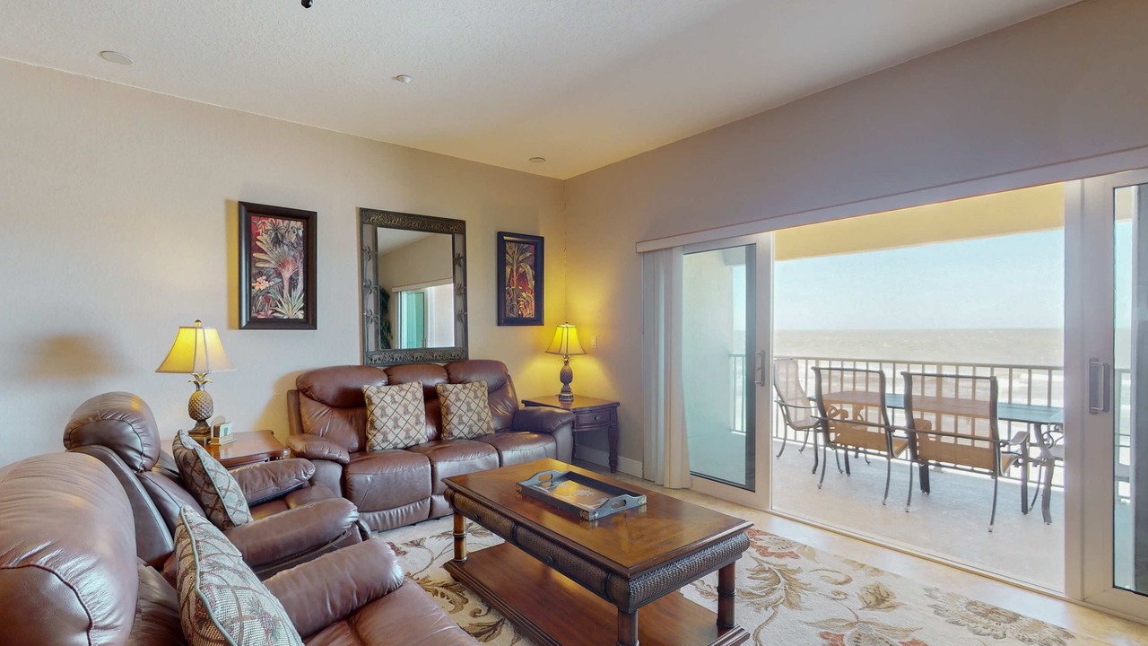 Photo of Livingroom in Independence Square