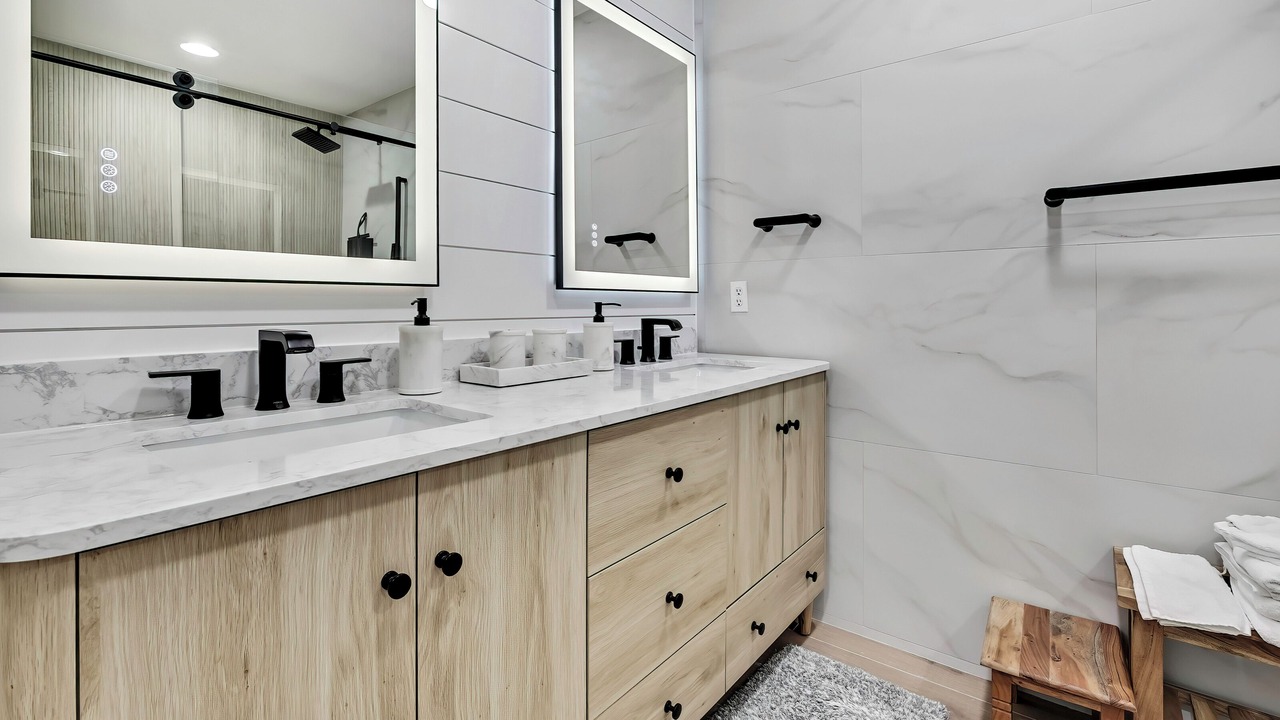 Photo of Bathroom in Indian Waters