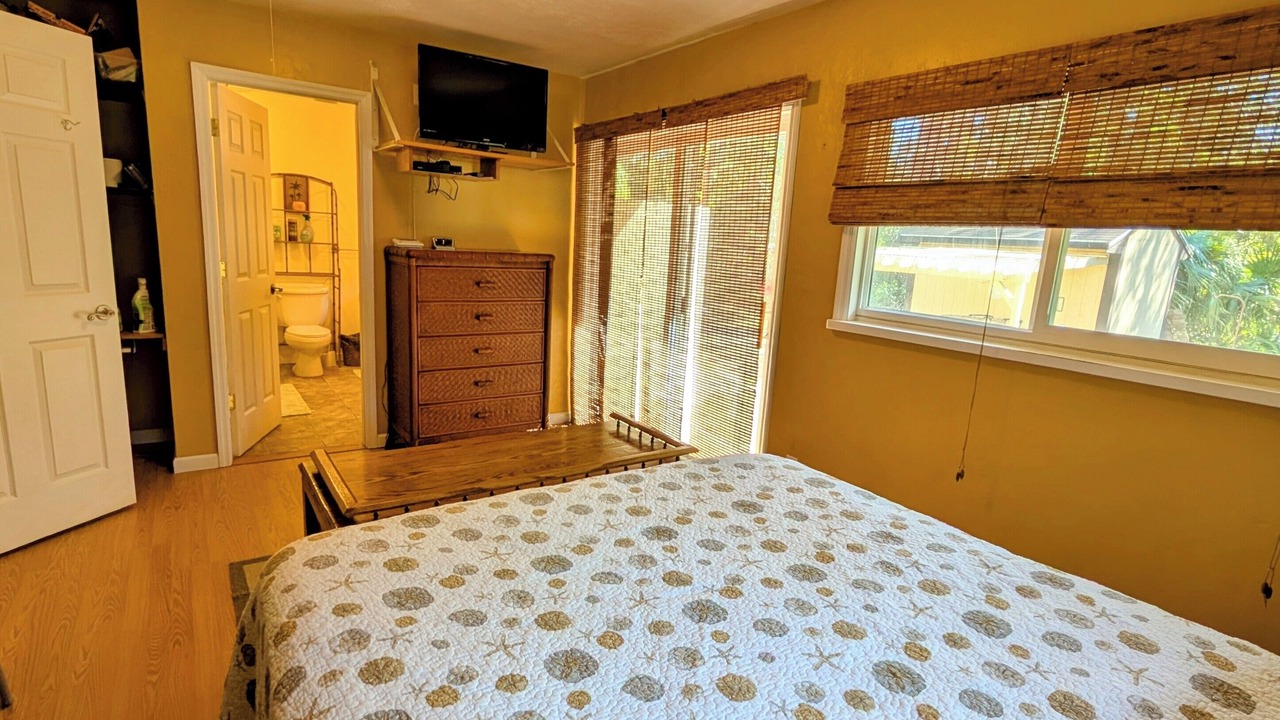 Photo of Bedroom in Glencoe