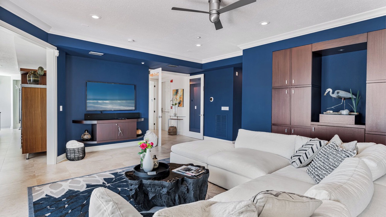 Photo of Livingroom in Indian Shores