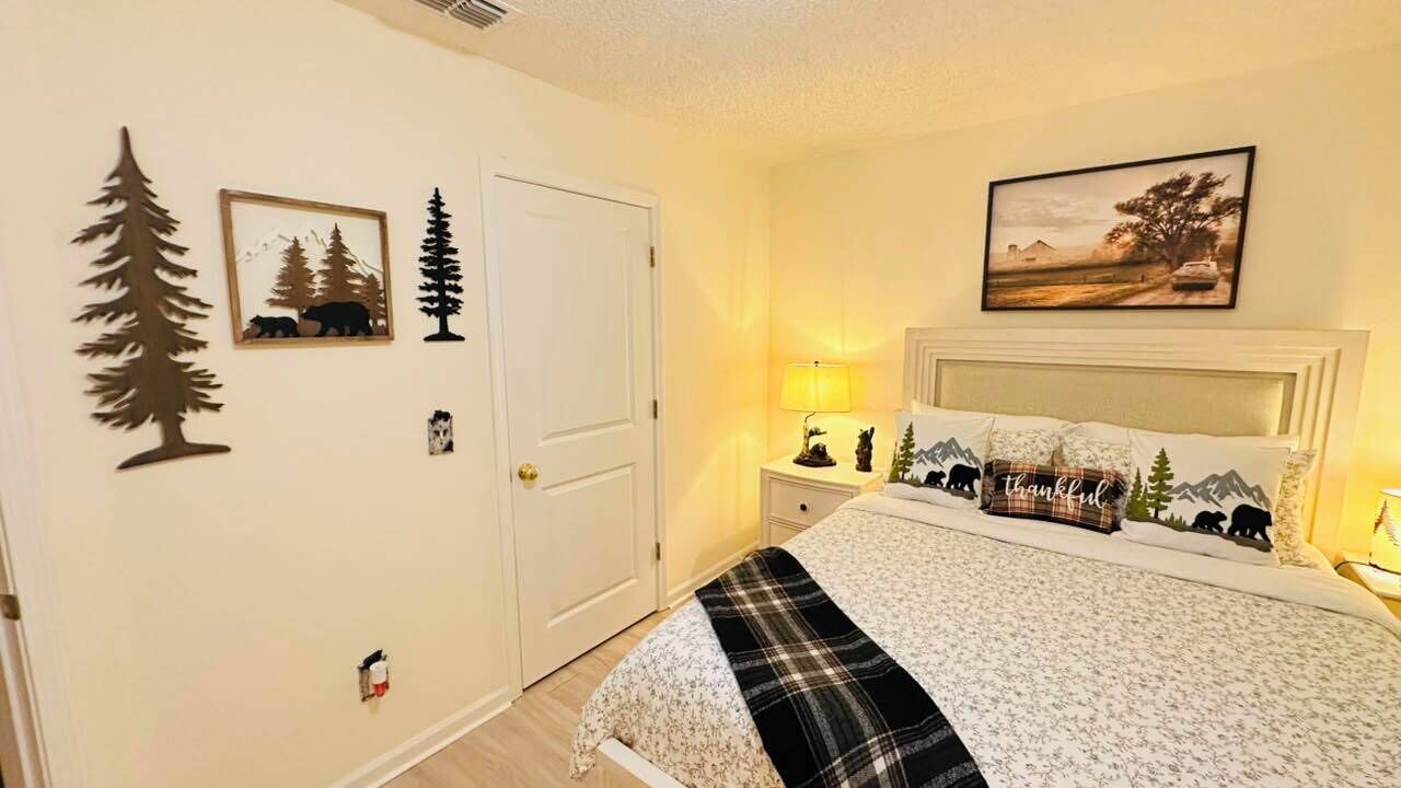 Photo of Bedroom in Southside