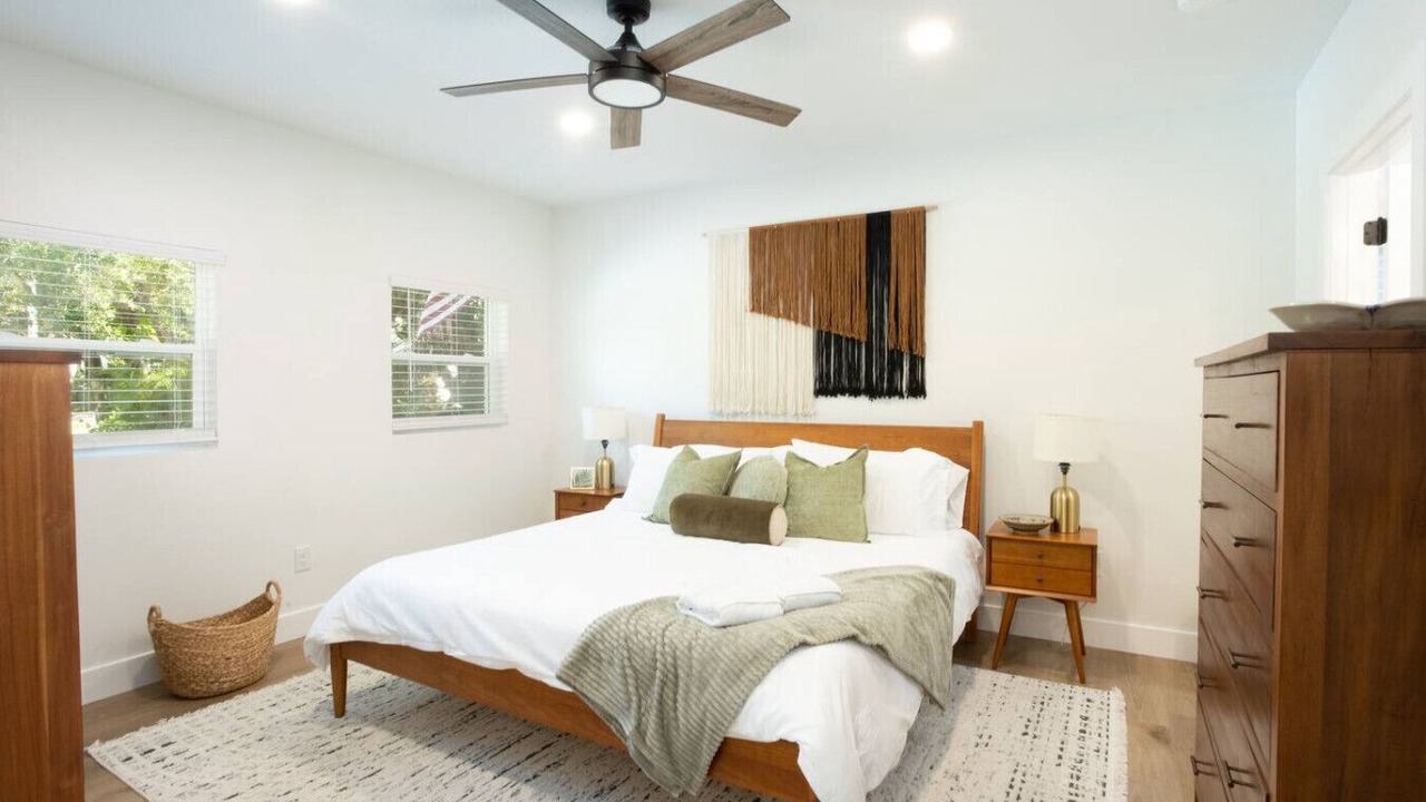 Photo of Bedroom in Gulfport