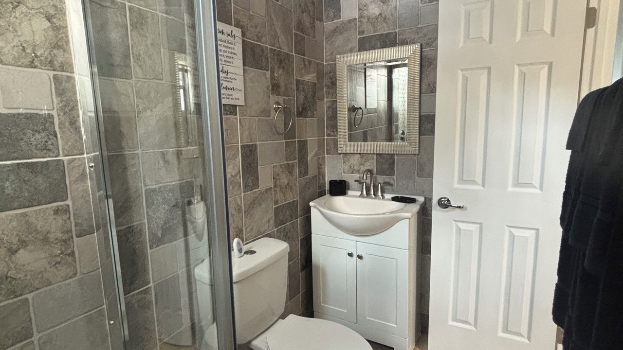 Photo of Bathroom in Timberlane Woodlake