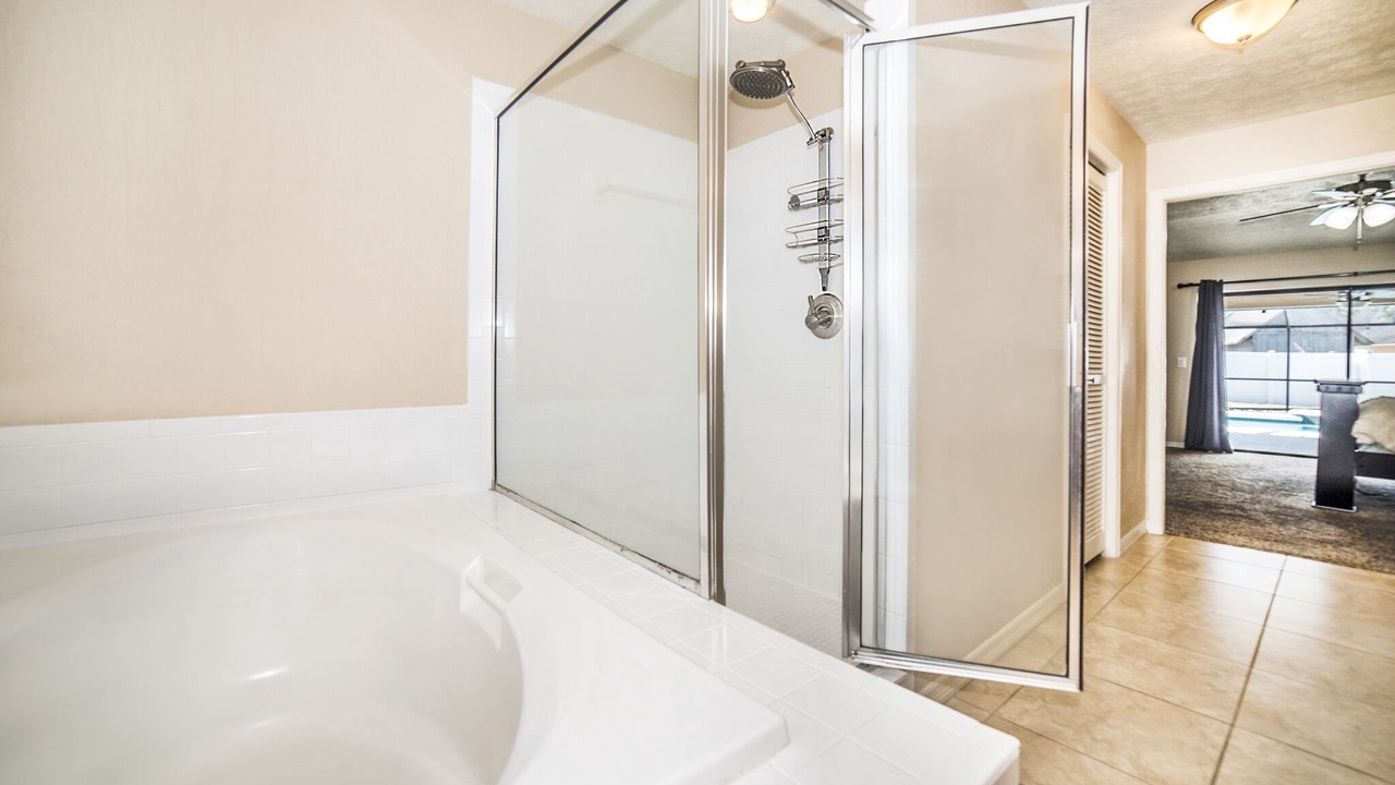 Photo of Bathroom in Limona Improvement